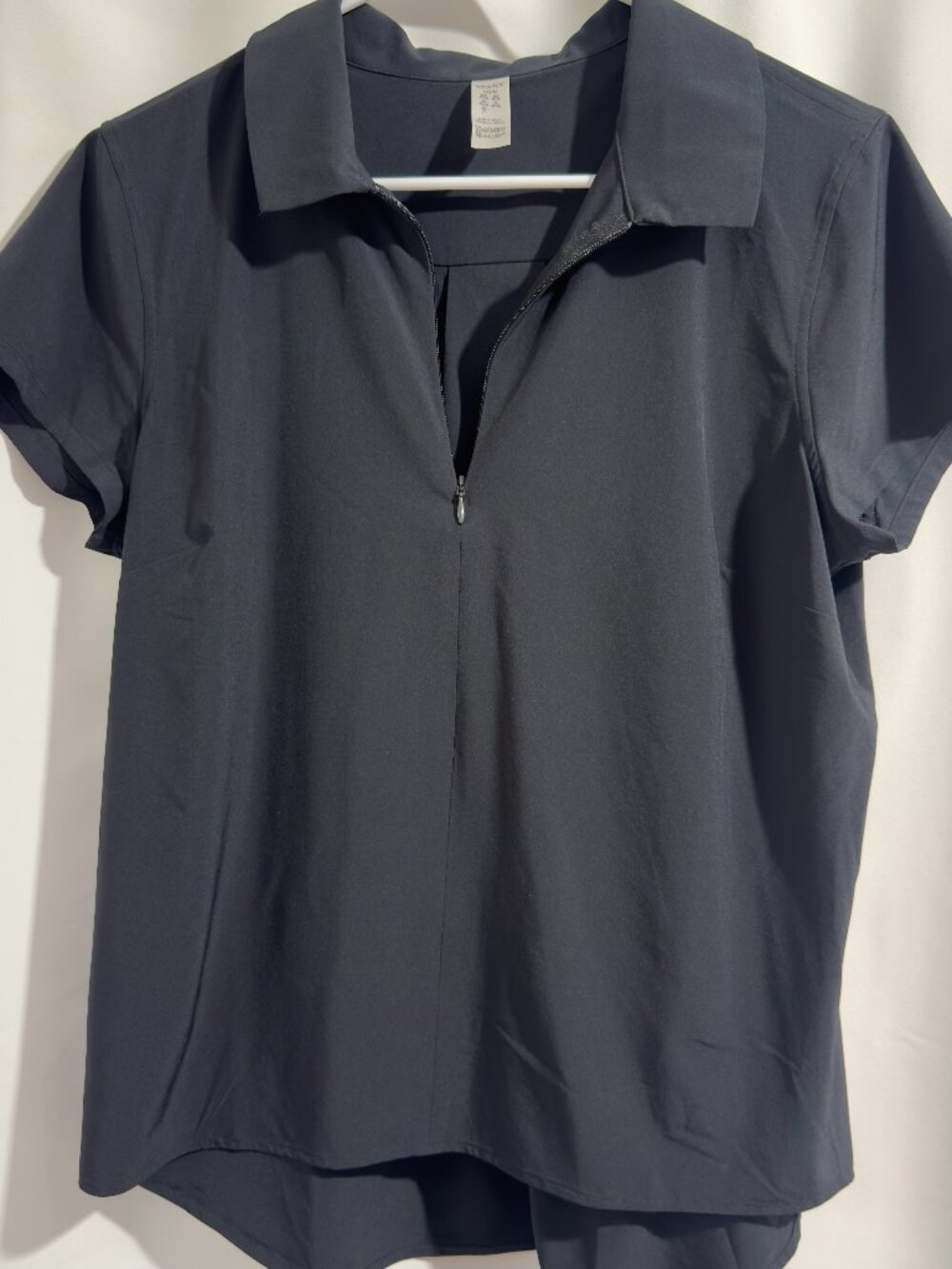 Spanx Very Black Sunshine Short Sleeve Top Large Quarter Zip UPF 50